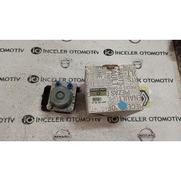 476608197R DUSTER ABS BEYNI...