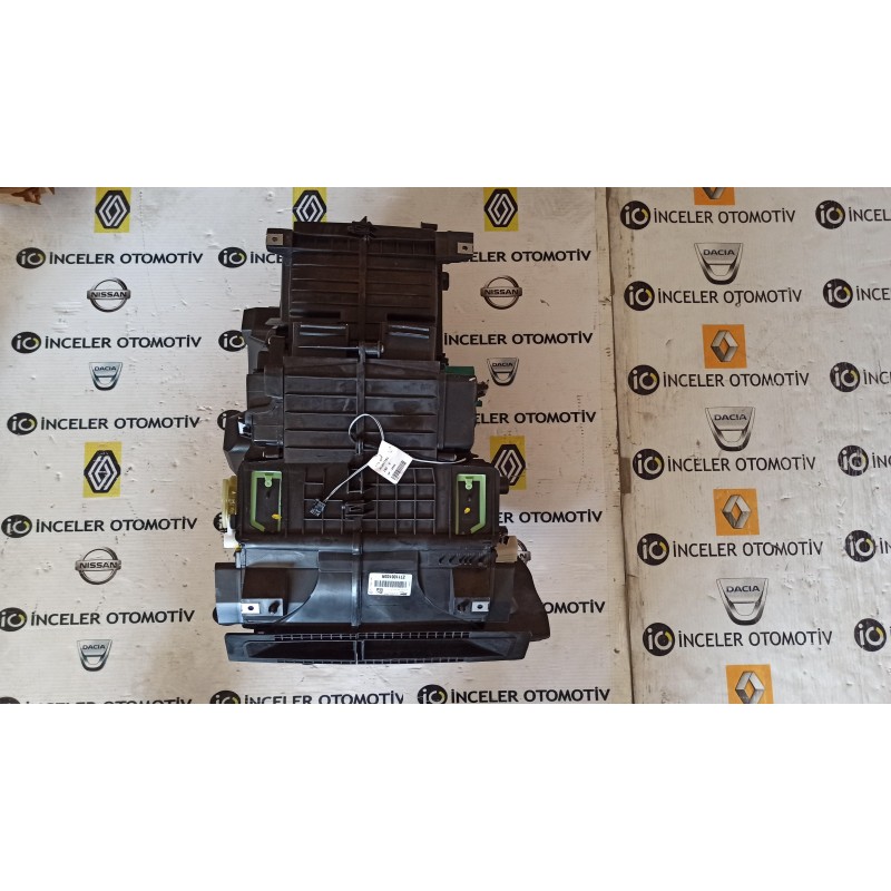 271106103R DACIA DUSTER KOMPLE KALORIFER KUTUSU KAZANI MAIS